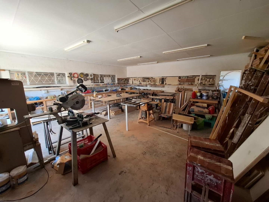 4 Bedroom Property for Sale in Karos Northern Cape